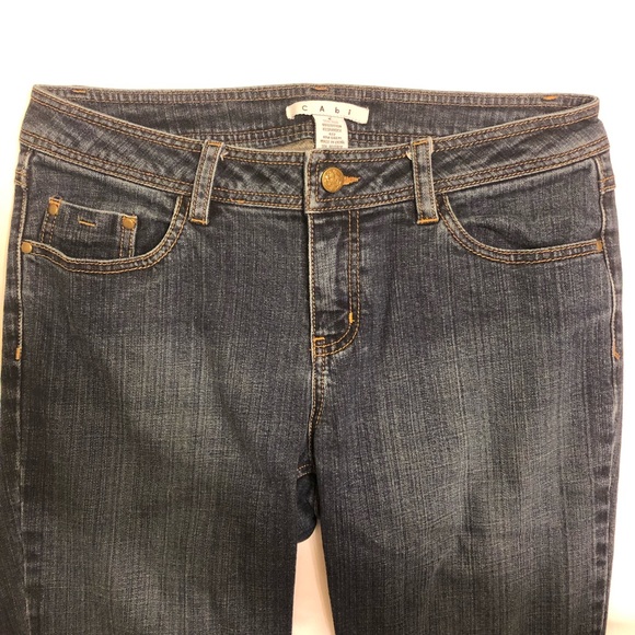 LIKE NEW Cabi 622 Slim Straight Leg Jeans - Picture 2 of 8